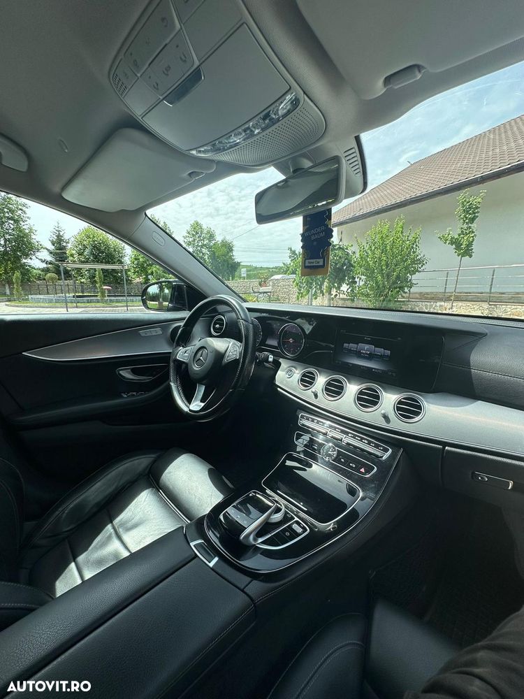 Mercedes-Benz E 220 d Aut. - 4