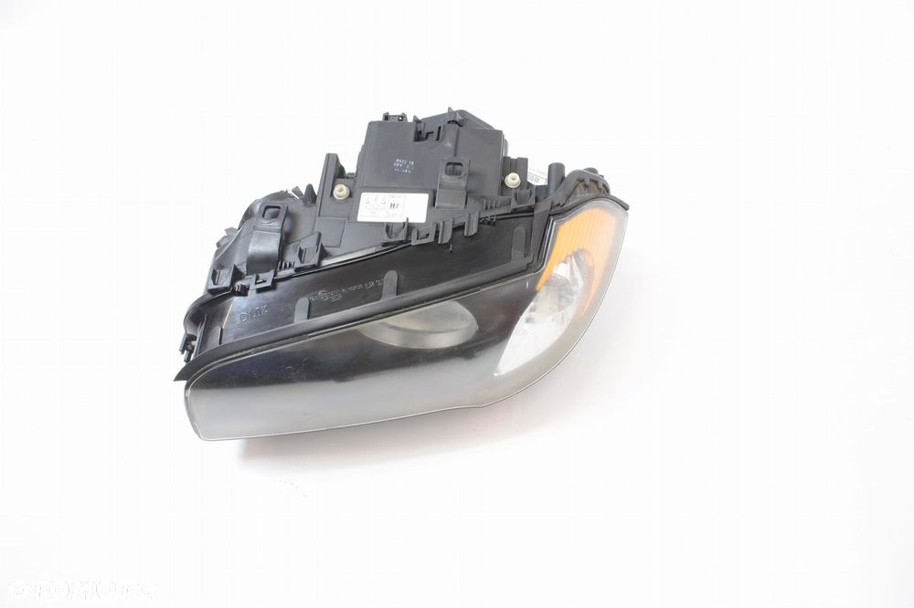 LAMPA LEWA PRZÓD BMW X3 E83 2.0i N46 - 2