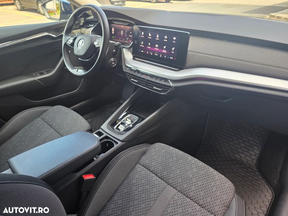 Skoda Octavia 2.0 TDI DSG Style - 36