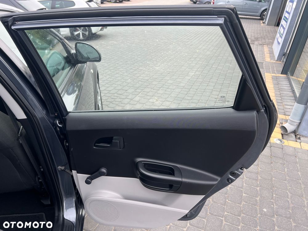 Kia Ceed 1.4 Comfort + - 26