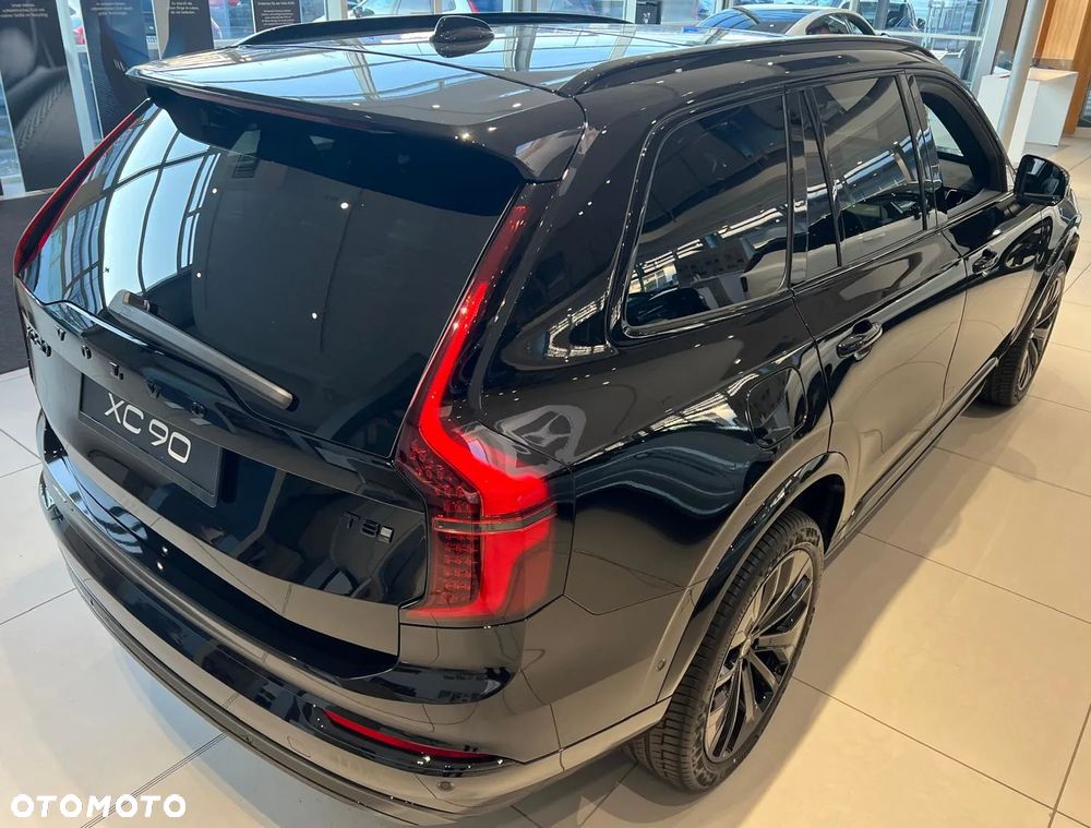 Volvo XC 90 T8 AWD Plug-In Hybrid Ultra Black Edition 7os - 8