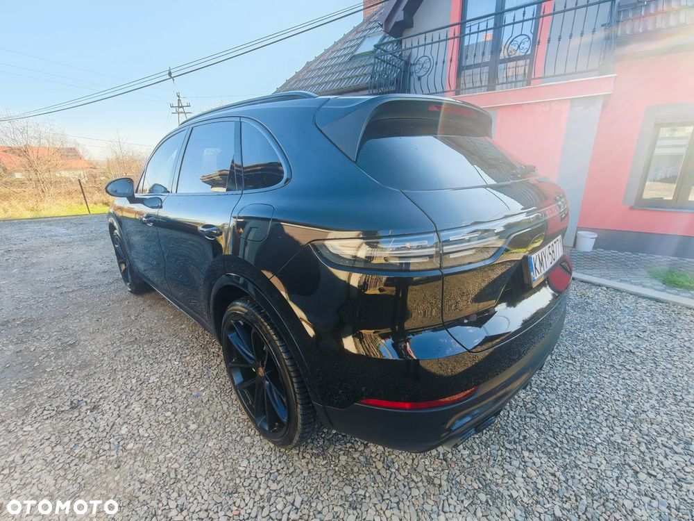Porsche Cayenne E-Hybrid - 9