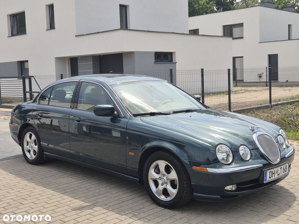Jaguar S-Type - 2