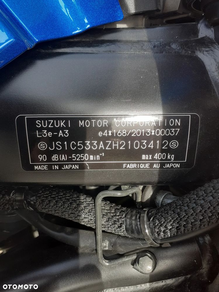 Suzuki GSX - 11