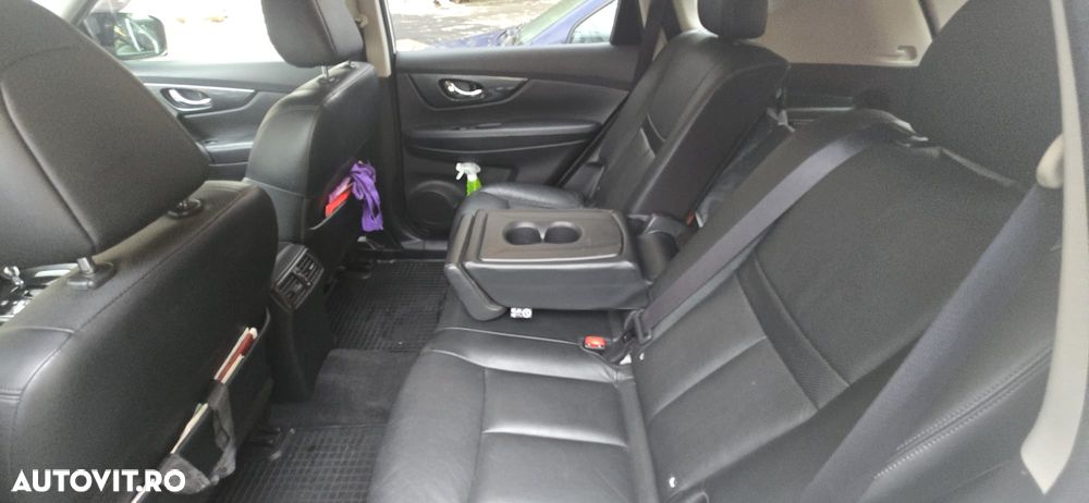 Nissan X-Trail 1.6 dCi Xtronic Tekna - 14