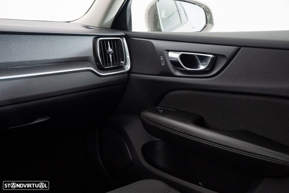 Volvo V60 2.0 D3 Geartronic - 27