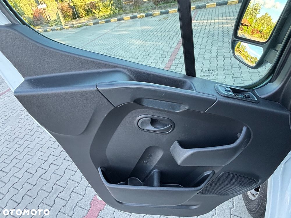 Renault Master - 21