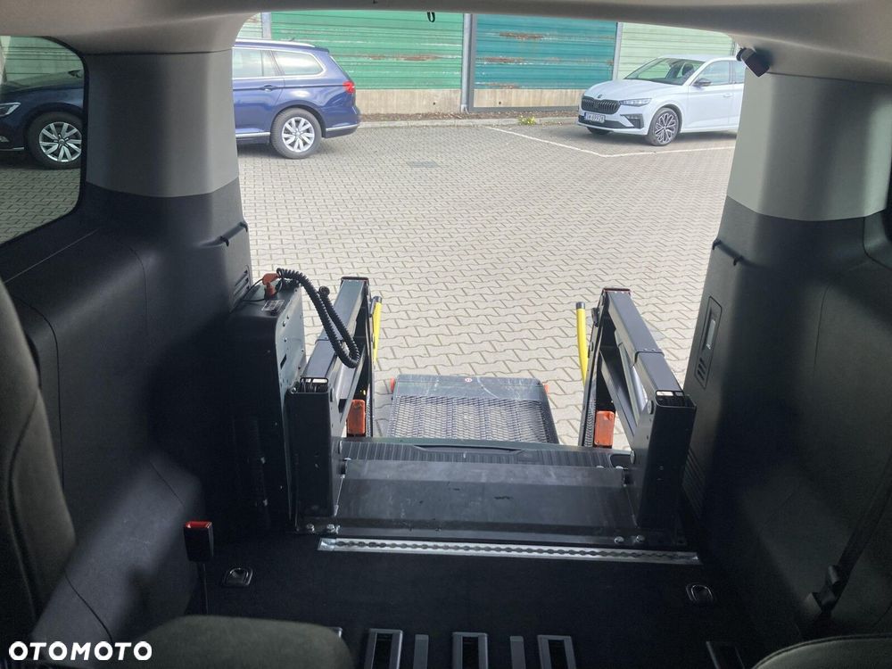 Toyota Proace Verso - 24
