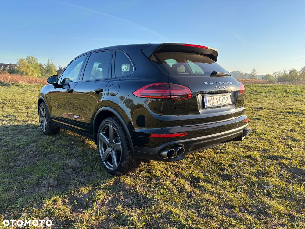 Porsche Cayenne ver-s-hybrid - 29