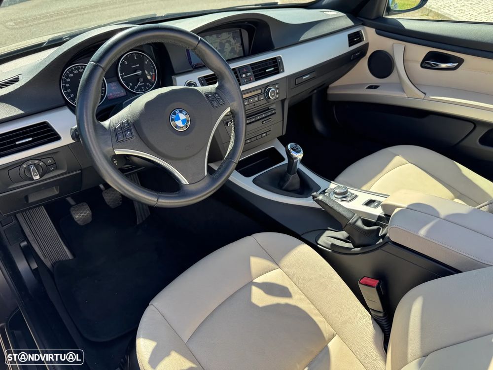 BMW 320 d Cabrio Exclusive - 3