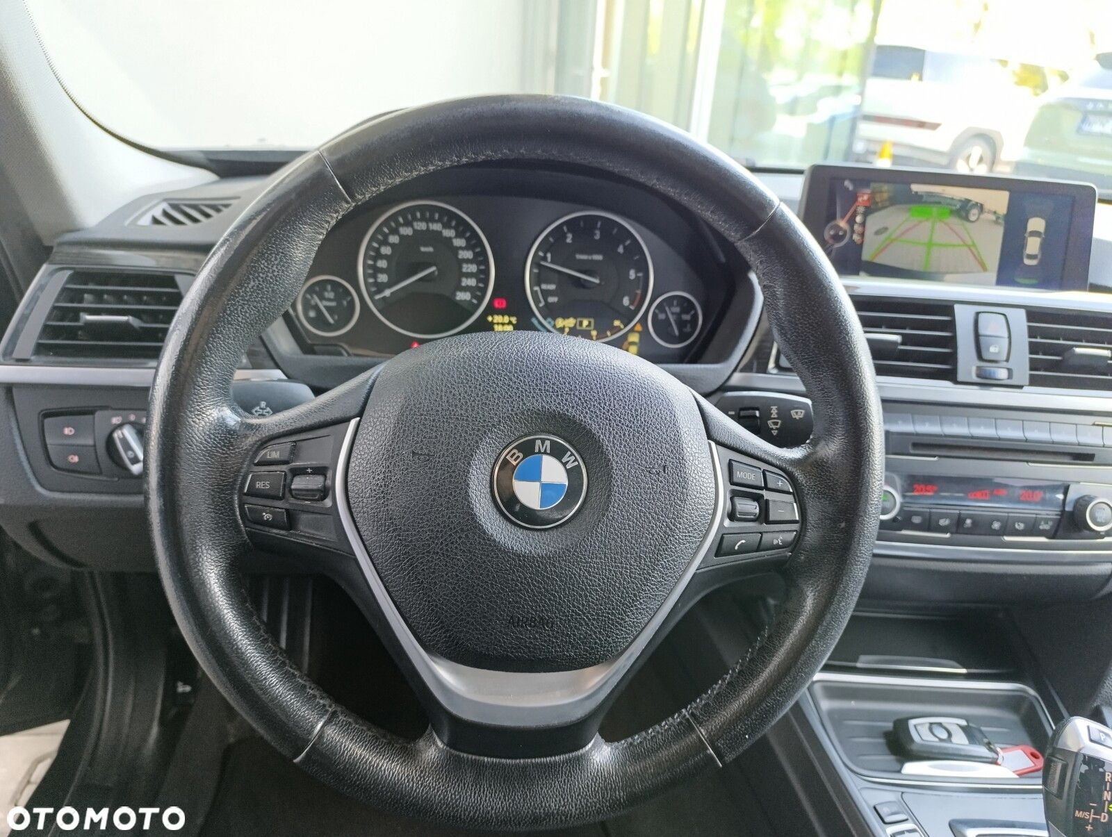 BMW Seria 3 - 17