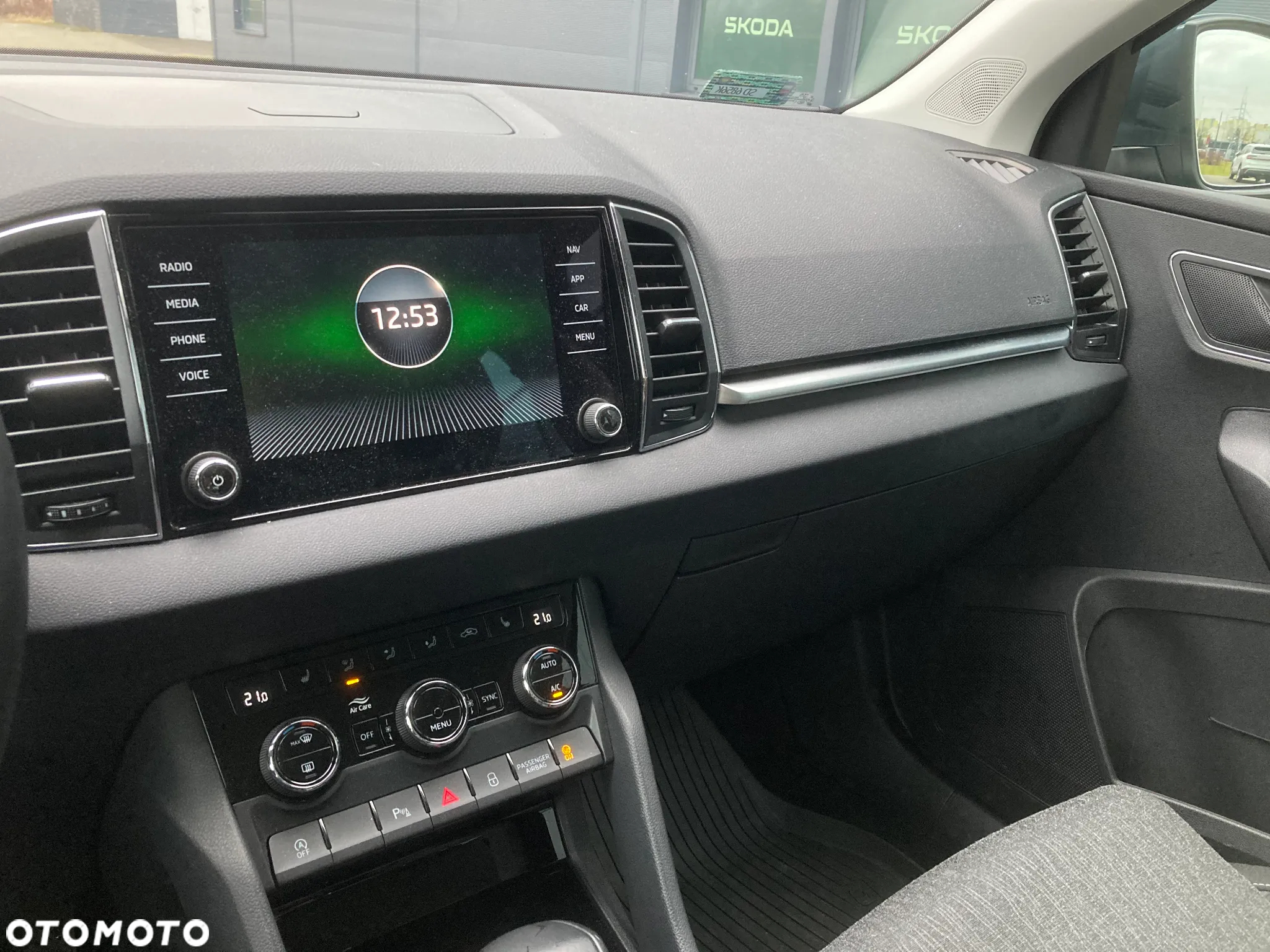 Skoda Karoq 1.5 TSI ACT Style DSG - 11