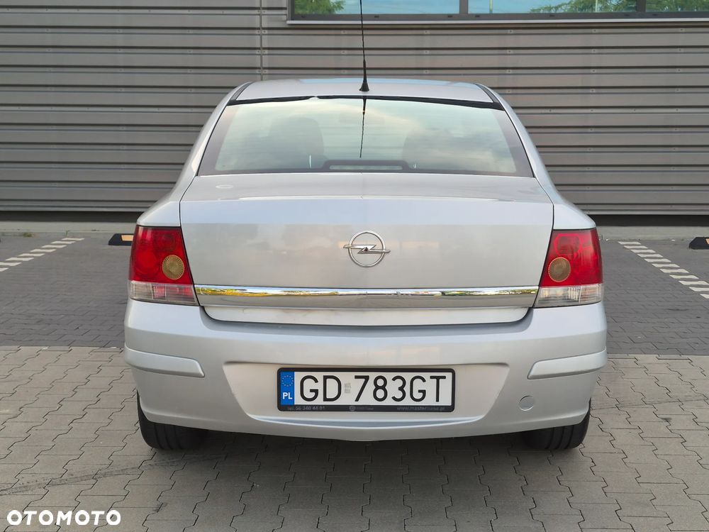 Opel Astra 1.6 Essentia EU5 - 10