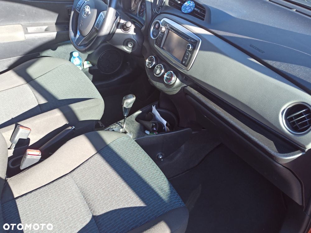 Toyota Yaris - 6