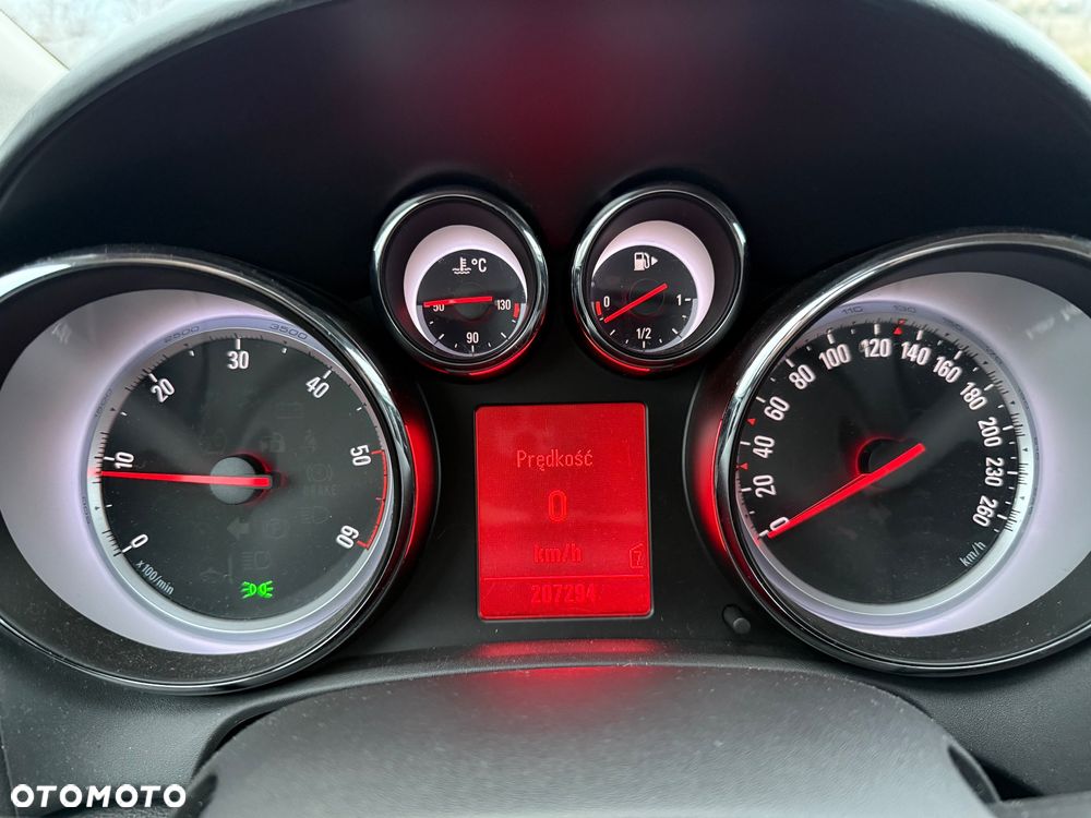 Opel Astra 1.7 CDTI Cosmo - 6