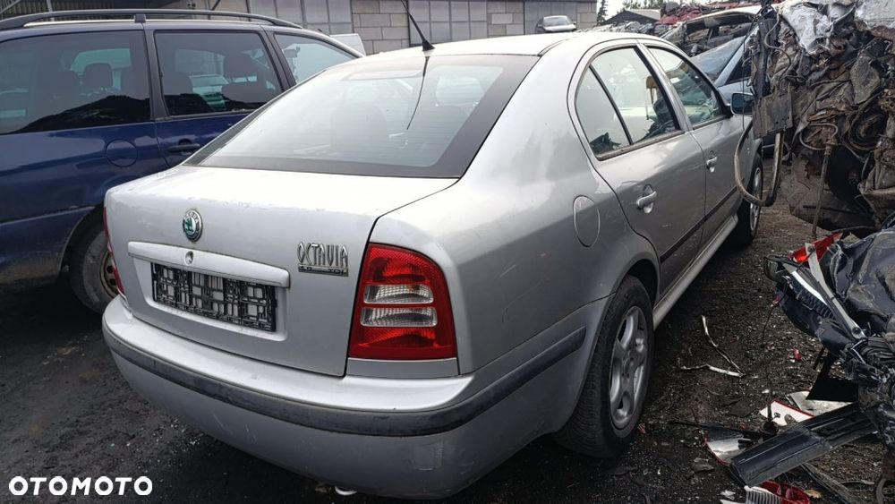 35953 Skoda octavia I lift model od 00-10 silnik 1.9 TDI ALH 90 km skrzynia EGR lakier LF7T - 6