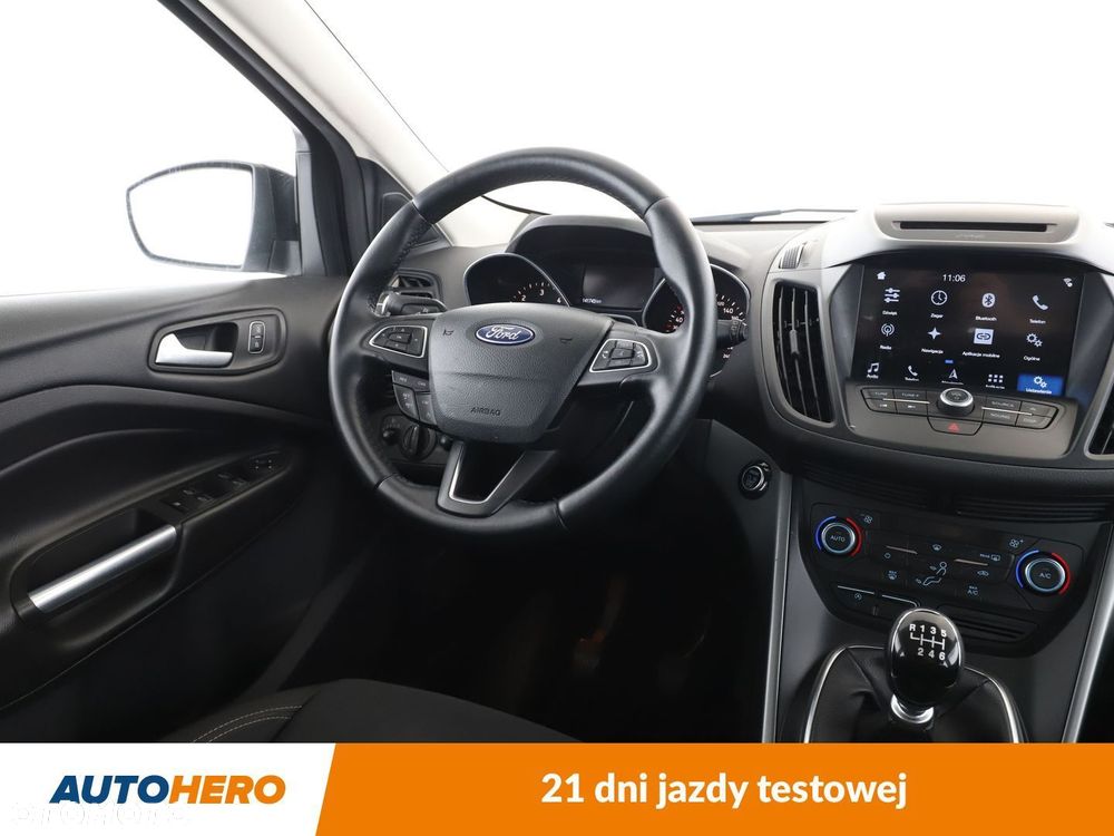 Ford Kuga - 13