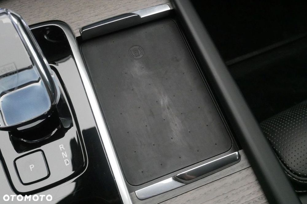 Volvo XC 90 - 30