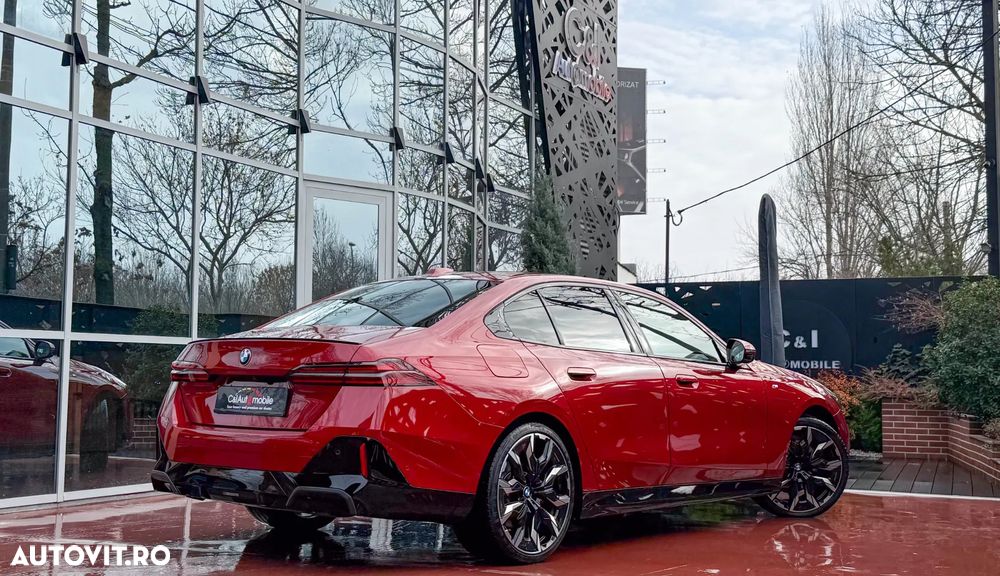 BMW Seria 5 520i AT MHEV - 6