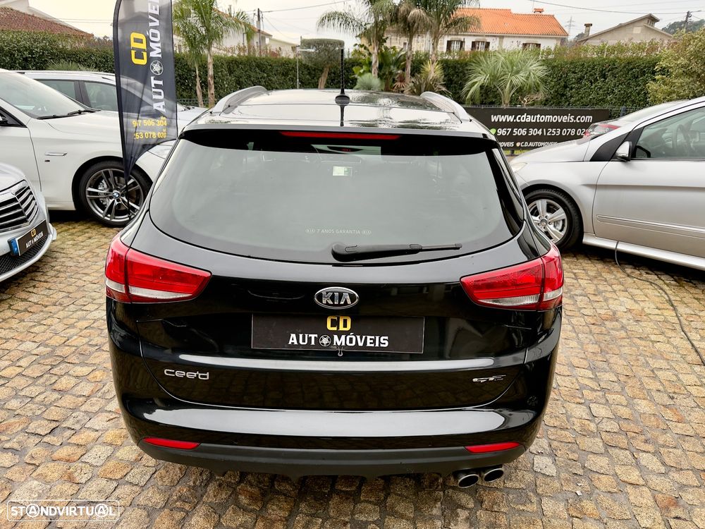 Kia Ceed SW 1.6 CRDi GT Line - 19