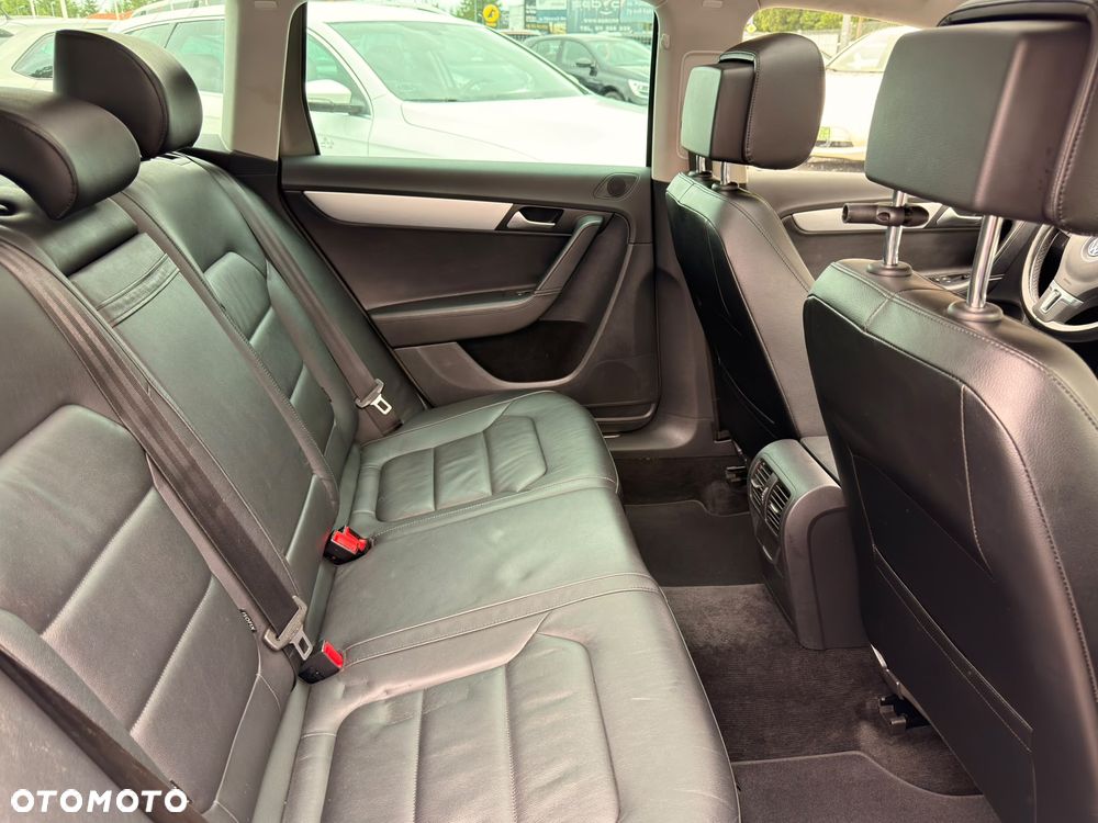 Volkswagen Passat Alltrack - 8