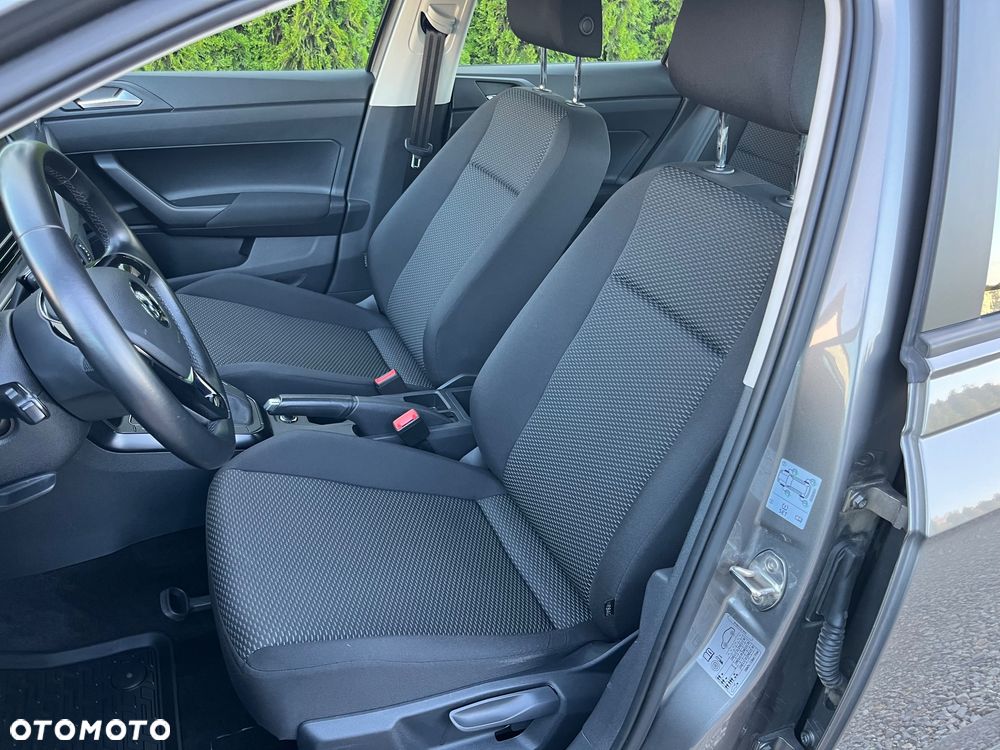 Volkswagen Polo 1.0 MPI Life Plus - 9