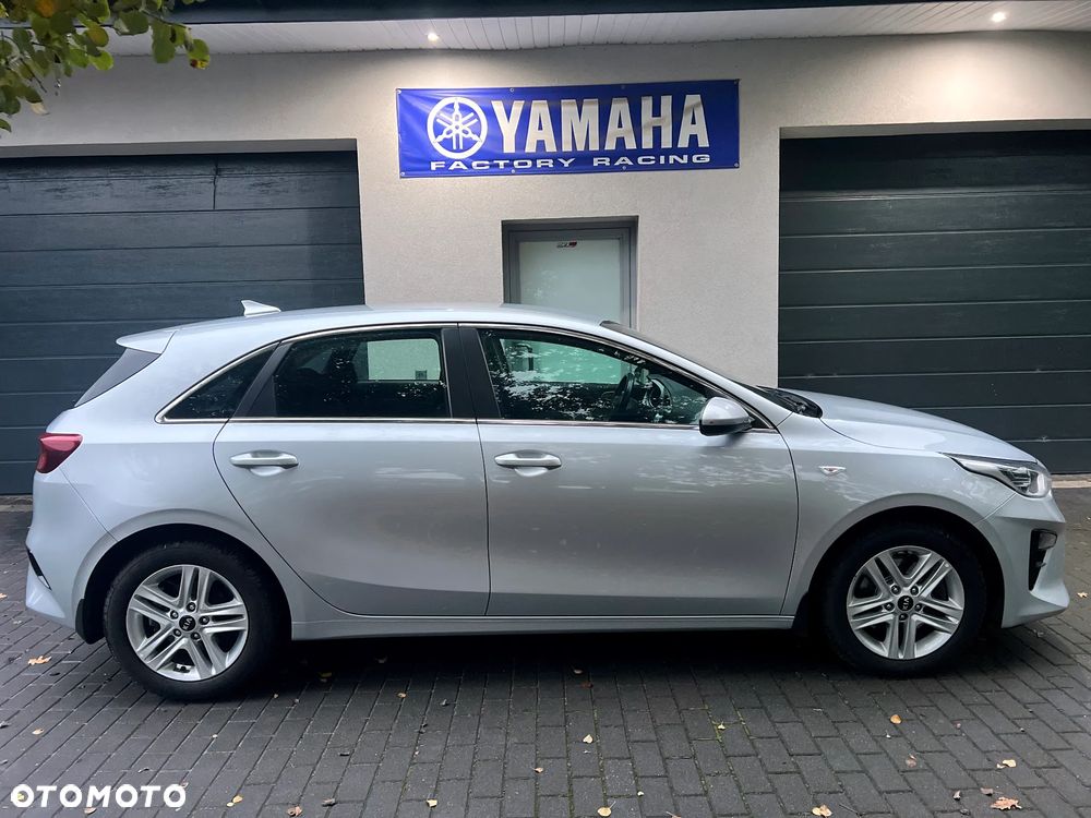 Kia Ceed 1.6 CRDi SCR M - 12