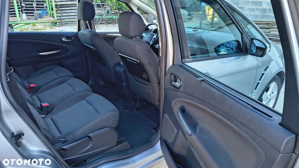 Ford S-Max 2.0 TDCi Titanium - 12