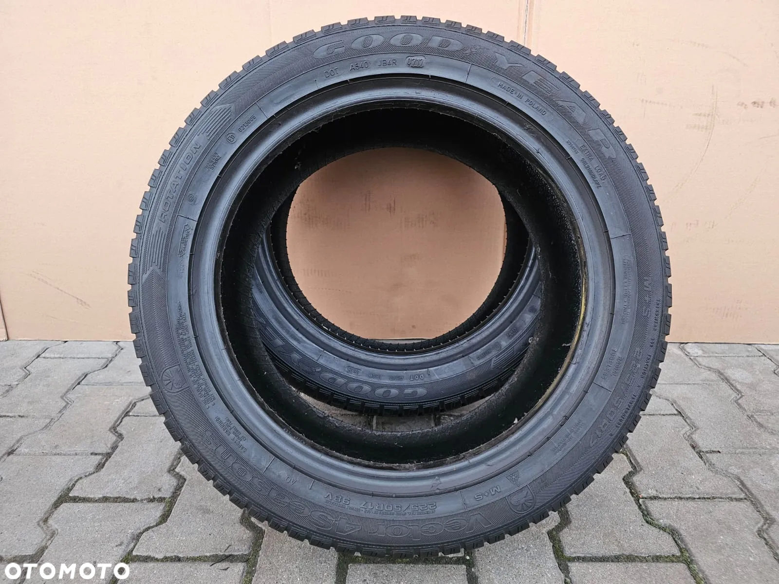 (O77) 225/50R17 98V 6,5mm 17-15r / GoodYear Vector 4Seasons - 6