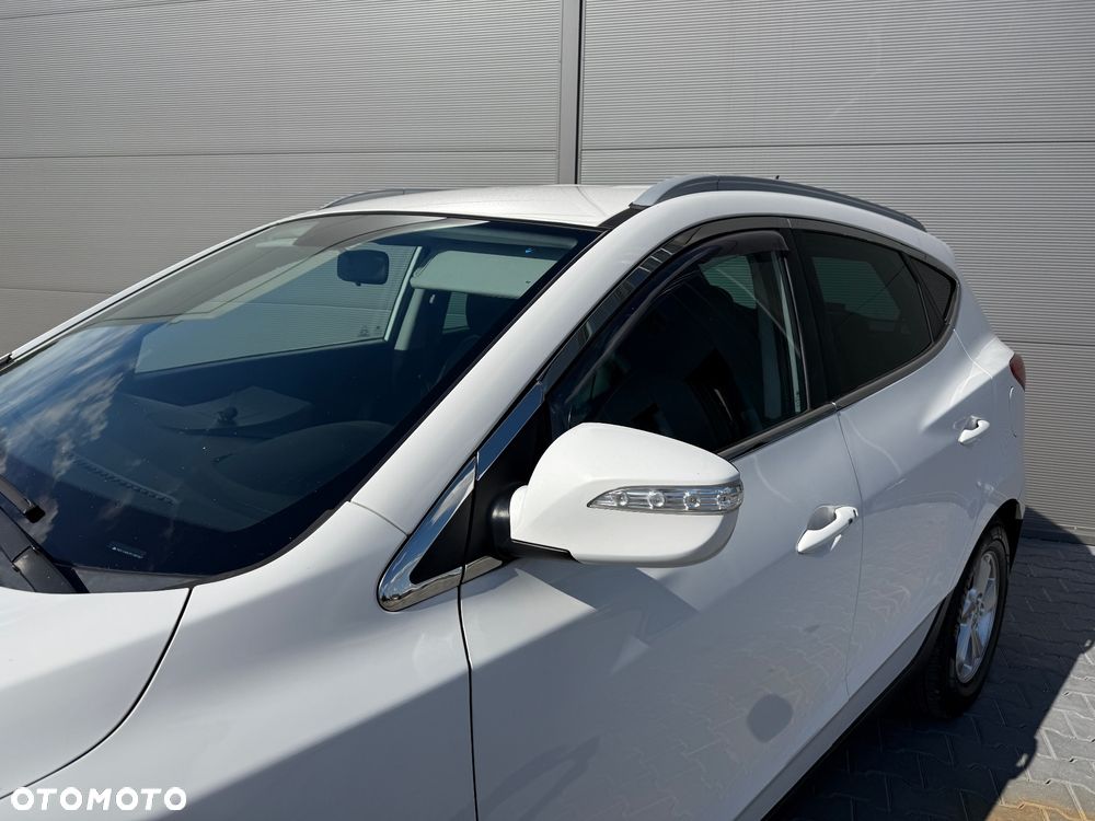 Hyundai ix35 2.0 CRDi 4WD Premium - 3