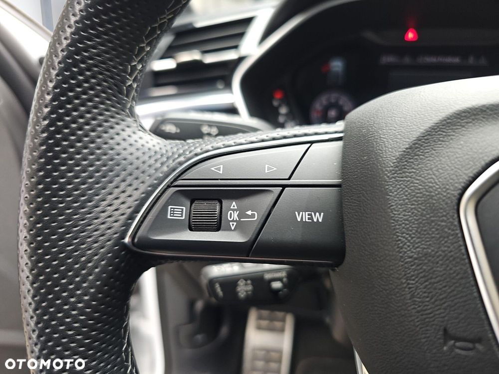 Audi Q3 Sportback - 15
