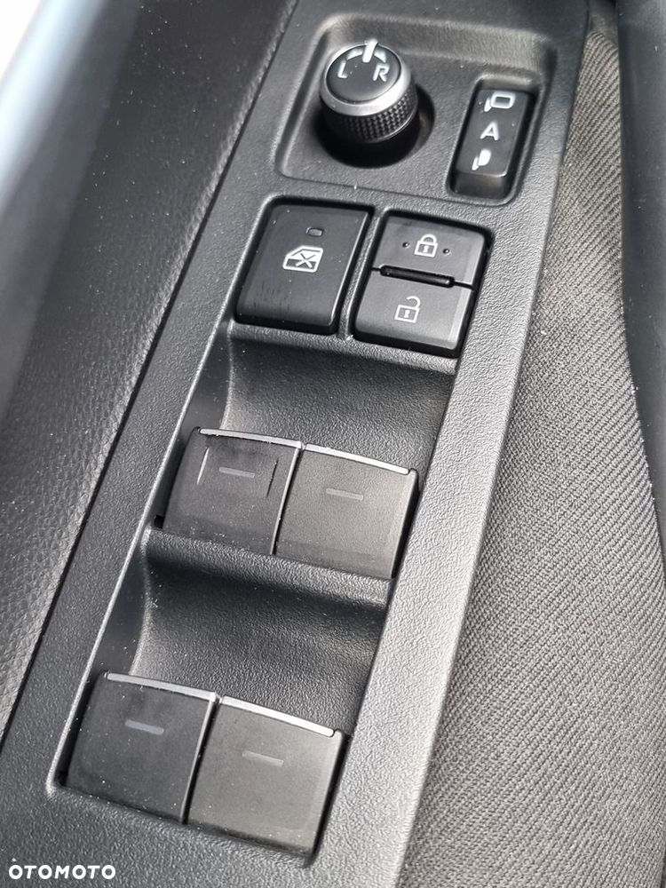 Toyota Corolla 1.6 Comfort MS - 31