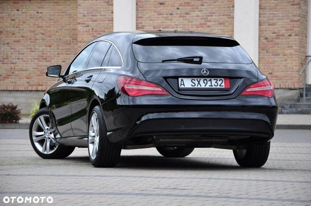 Mercedes-Benz CLA - 23