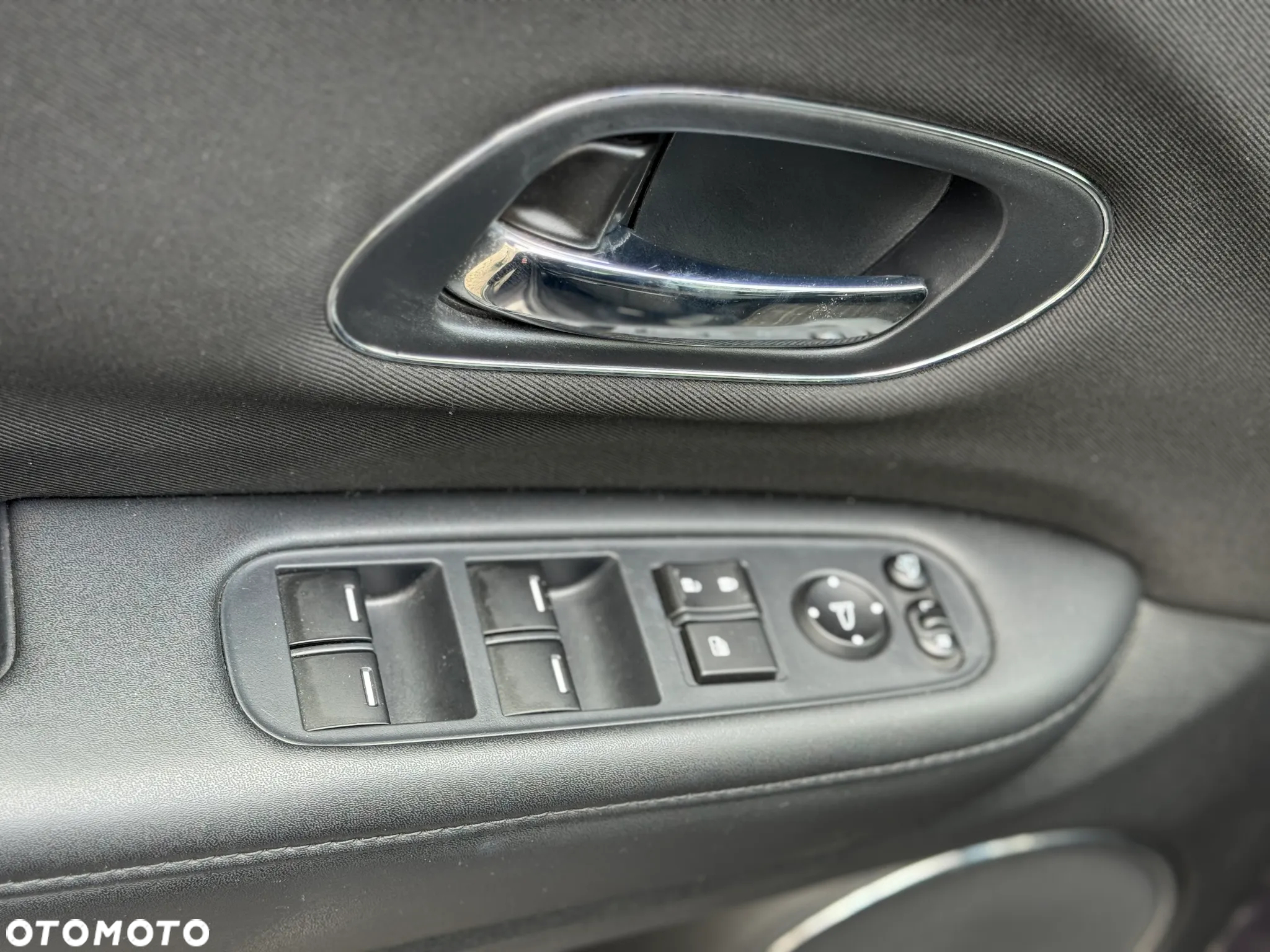 Honda HR-V - 4