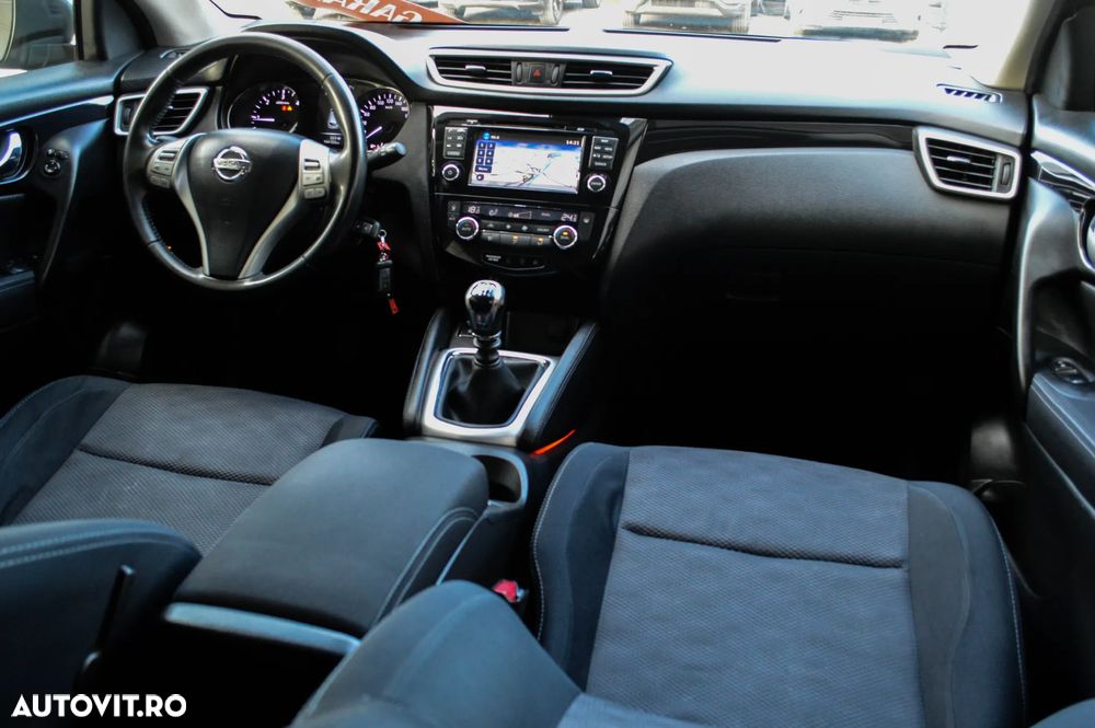 Nissan Qashqai 1.5 DCI N-Connecta - 5