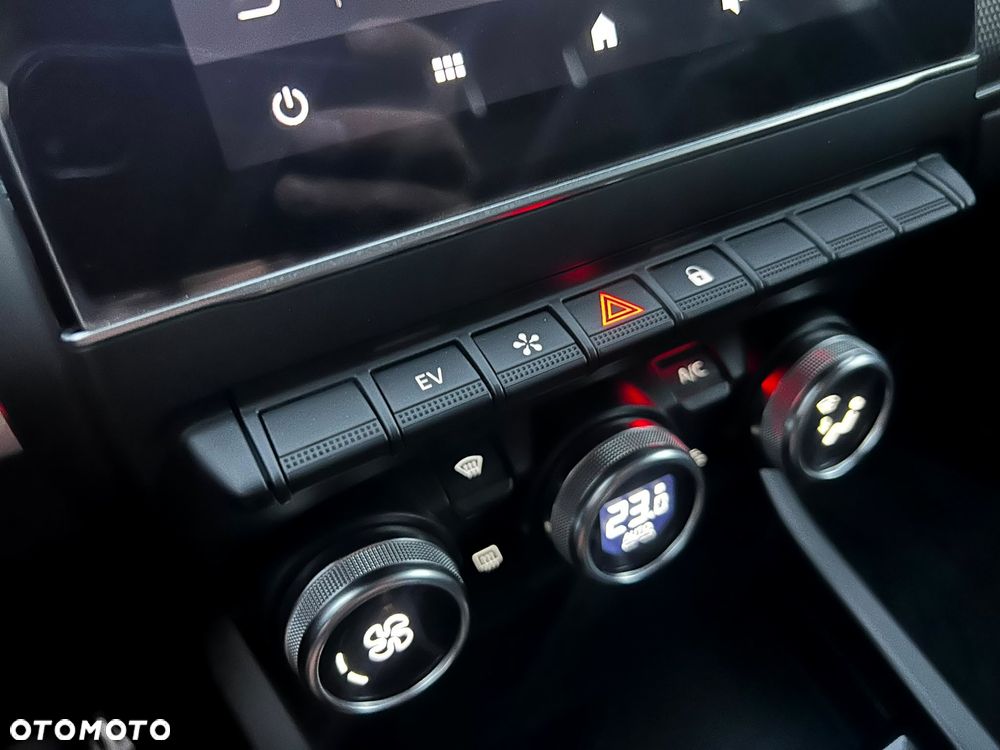 Renault Arkana 1.6 E-TECH Intens MMT - 33