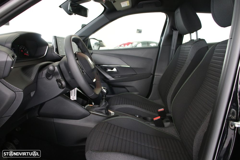 Peugeot 2008 1.2 PureTech Active - 19