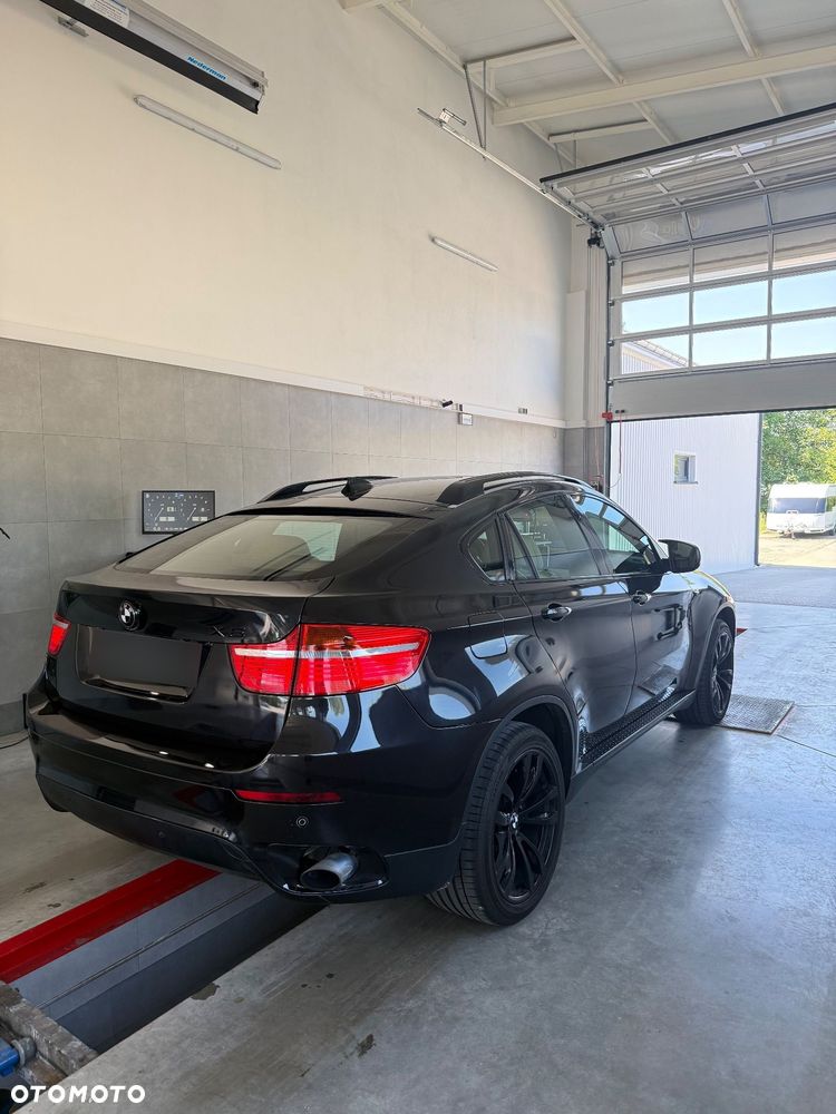 BMW X6 xDrive35i - 10