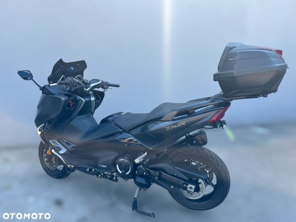 Yamaha Tmax - 4