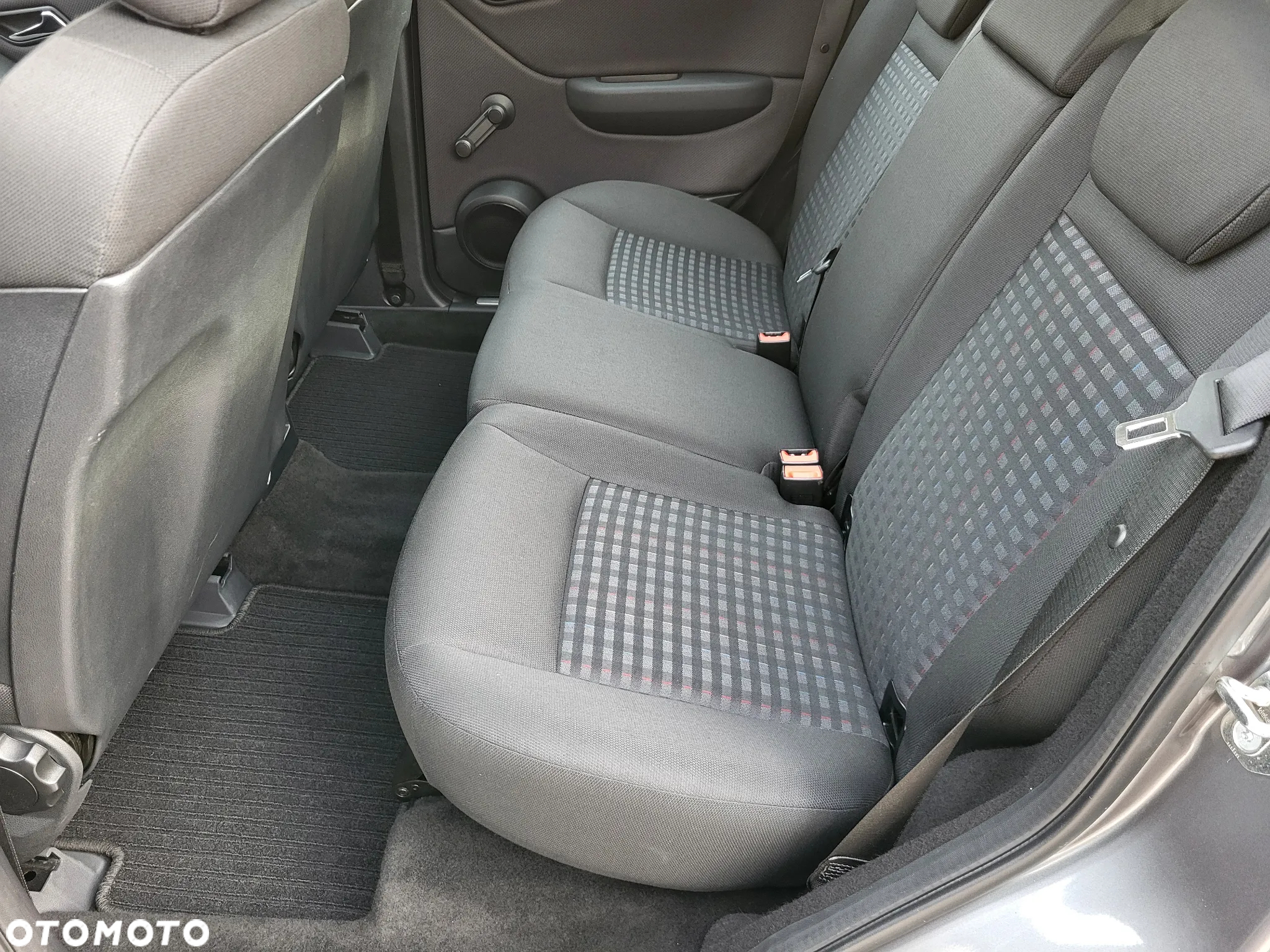 Mercedes-Benz Klasa A 160 Classic BlueEff EU5 - 19