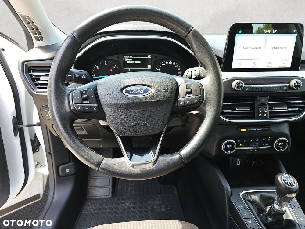 Ford Focus - 12