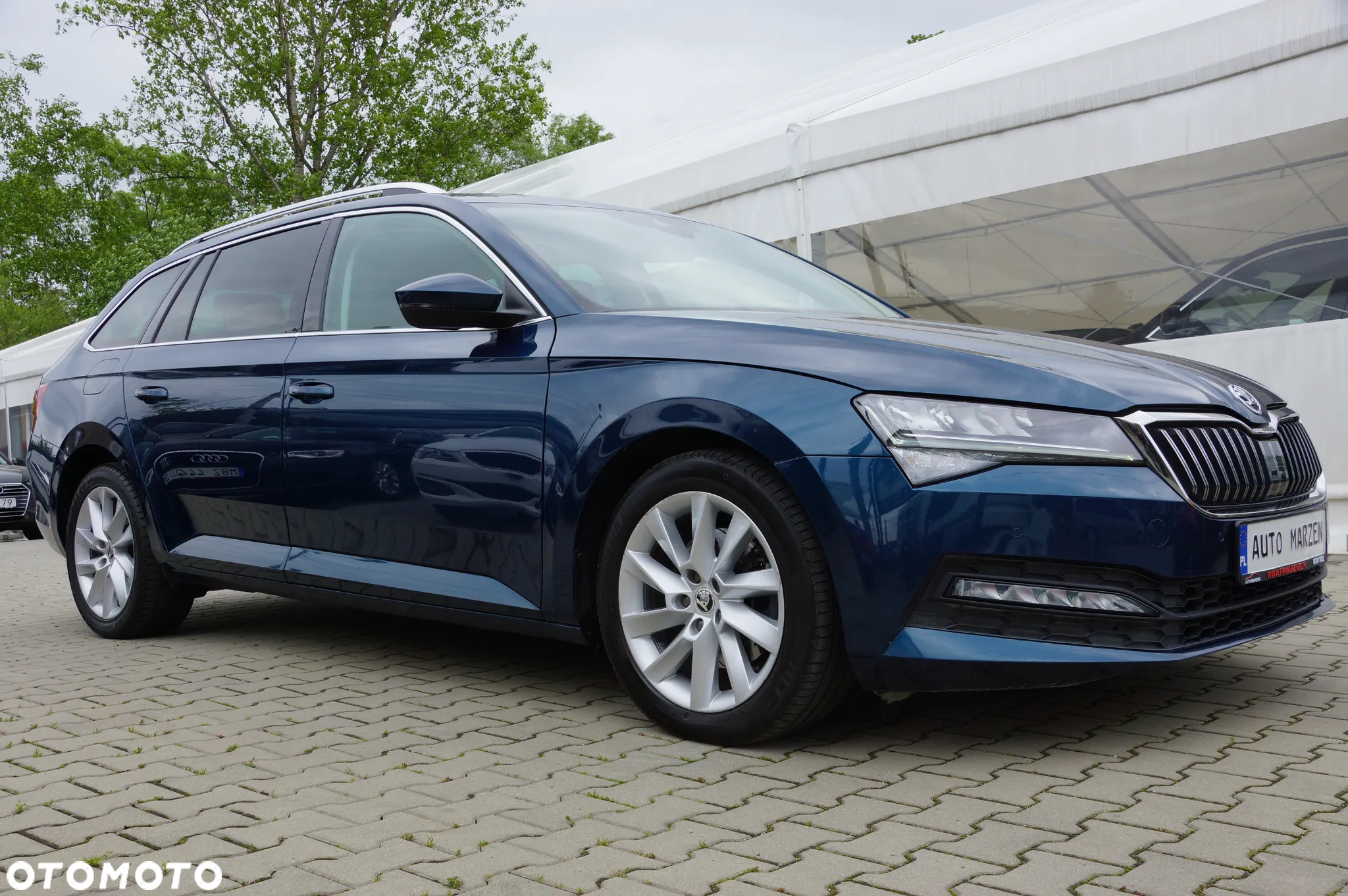 Skoda Superb 2.0 TDI Ambition DSG - 10