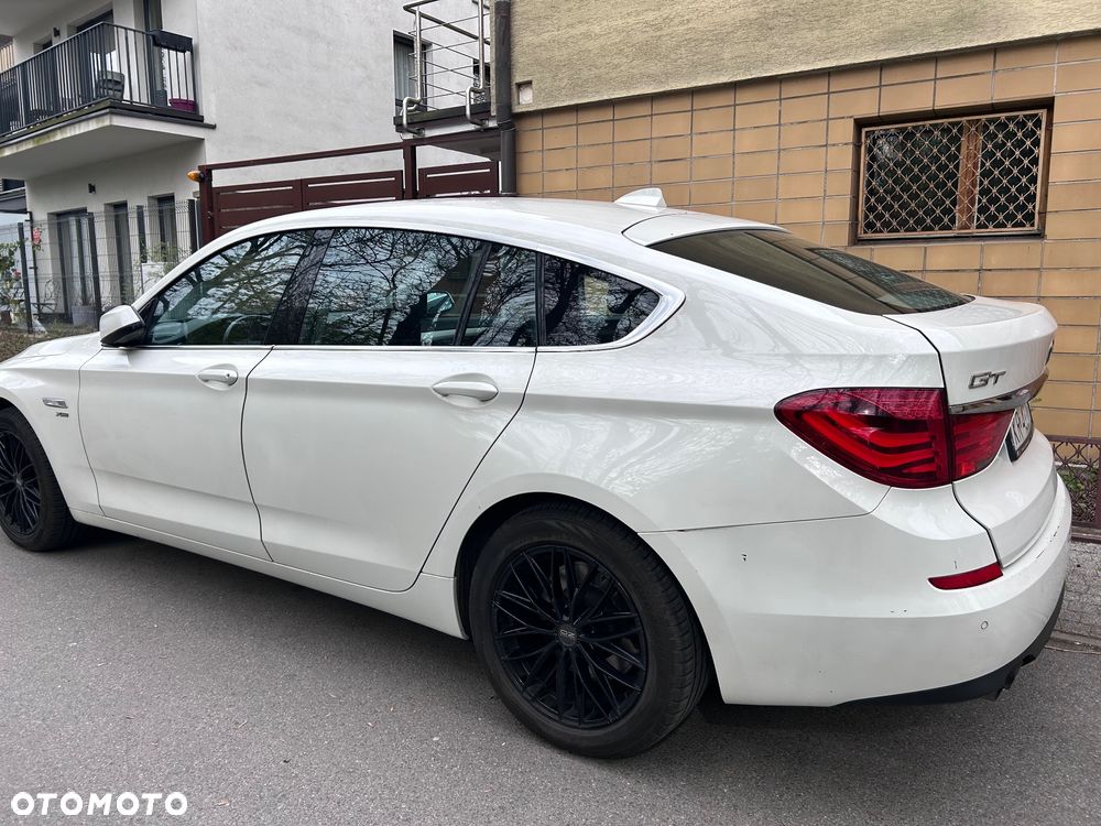 BMW 5GT 530d xDrive - 3