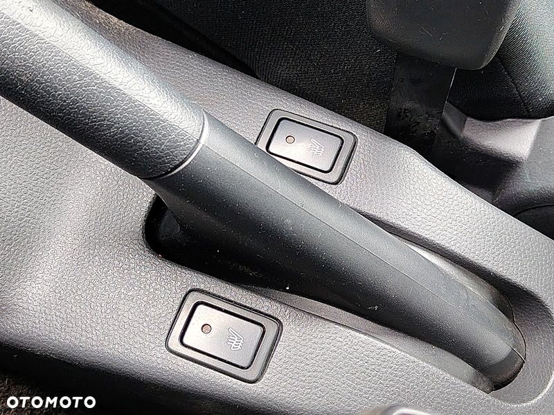 Suzuki Swift 1.3 GS / Premium - 24