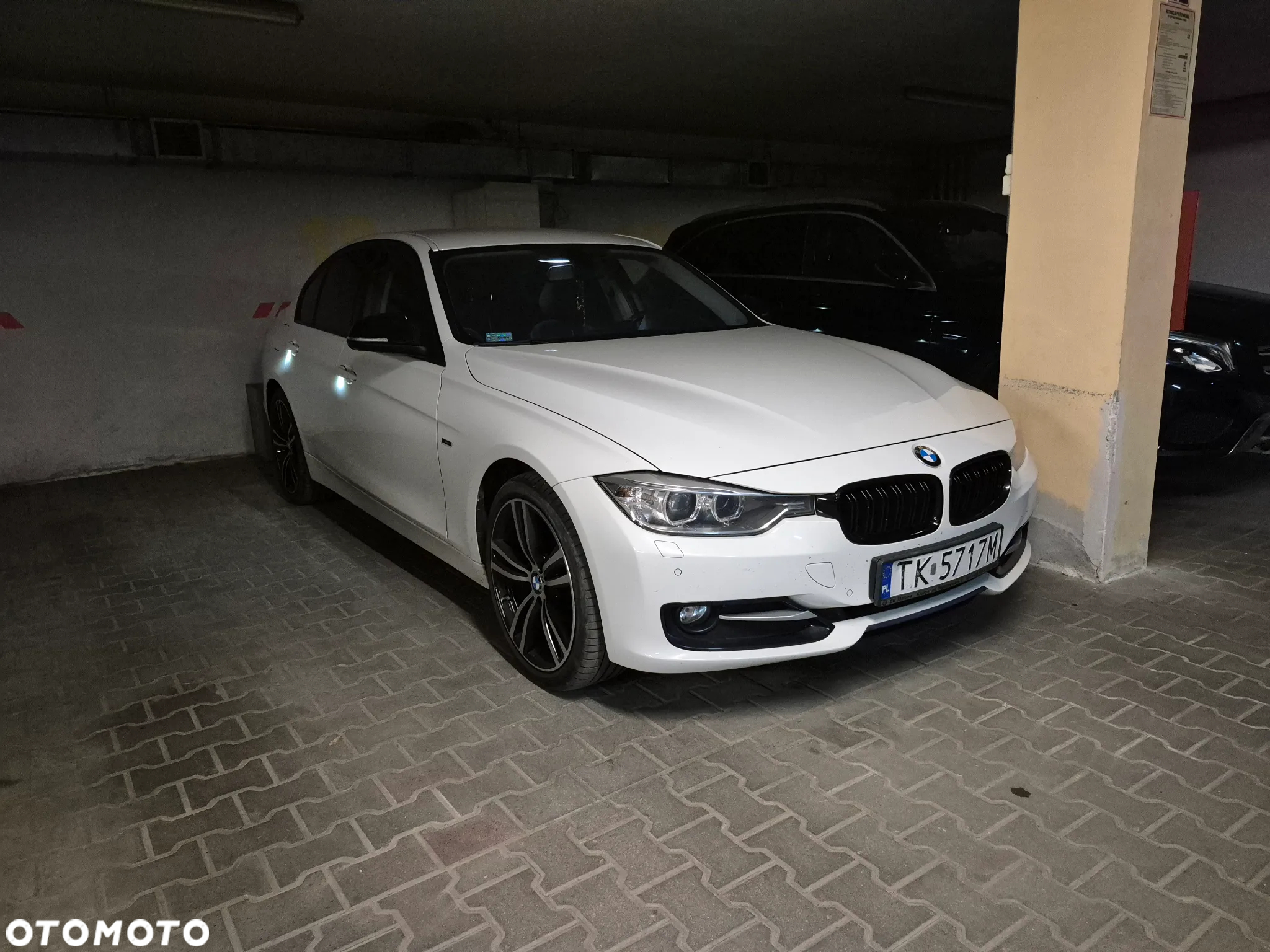 BMW Seria 3 - 18
