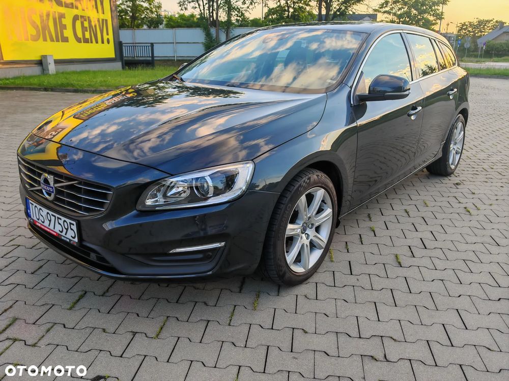 Volvo V60 D3 Momentum - 27