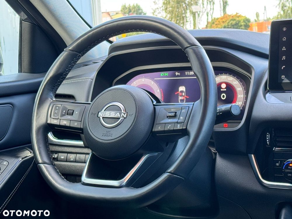 Nissan Qashqai 1.3 DIG-T MHEV N-Connecta - 9