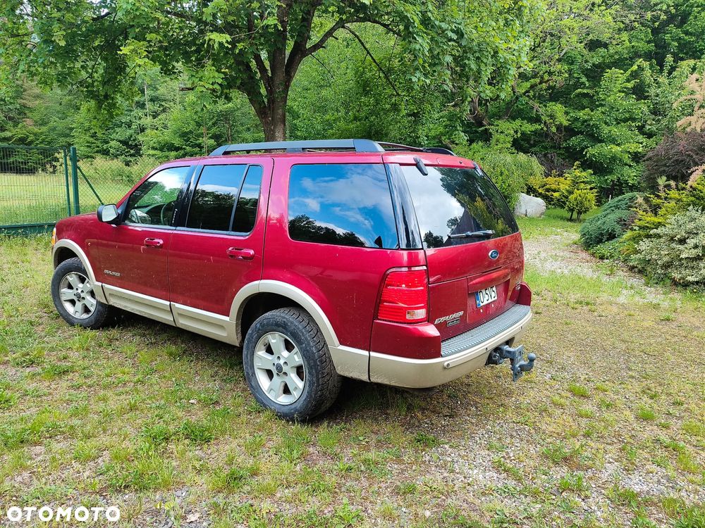 Ford Explorer - 2