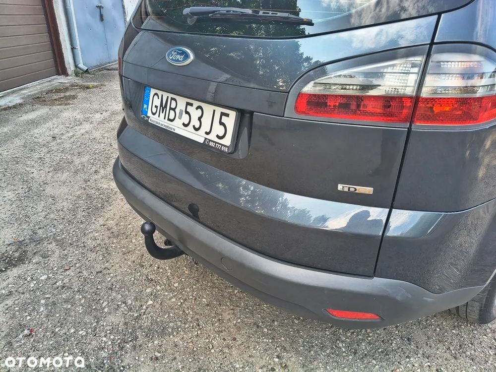 Ford S-Max 2.0 TDCi DPF Ambiente - 15