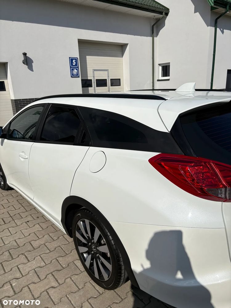 Honda Civic 1.8 Elegance - 8